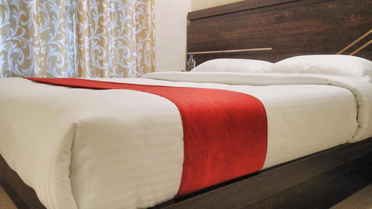 Bed and Breakfast Leeland Munnar Exterior foto